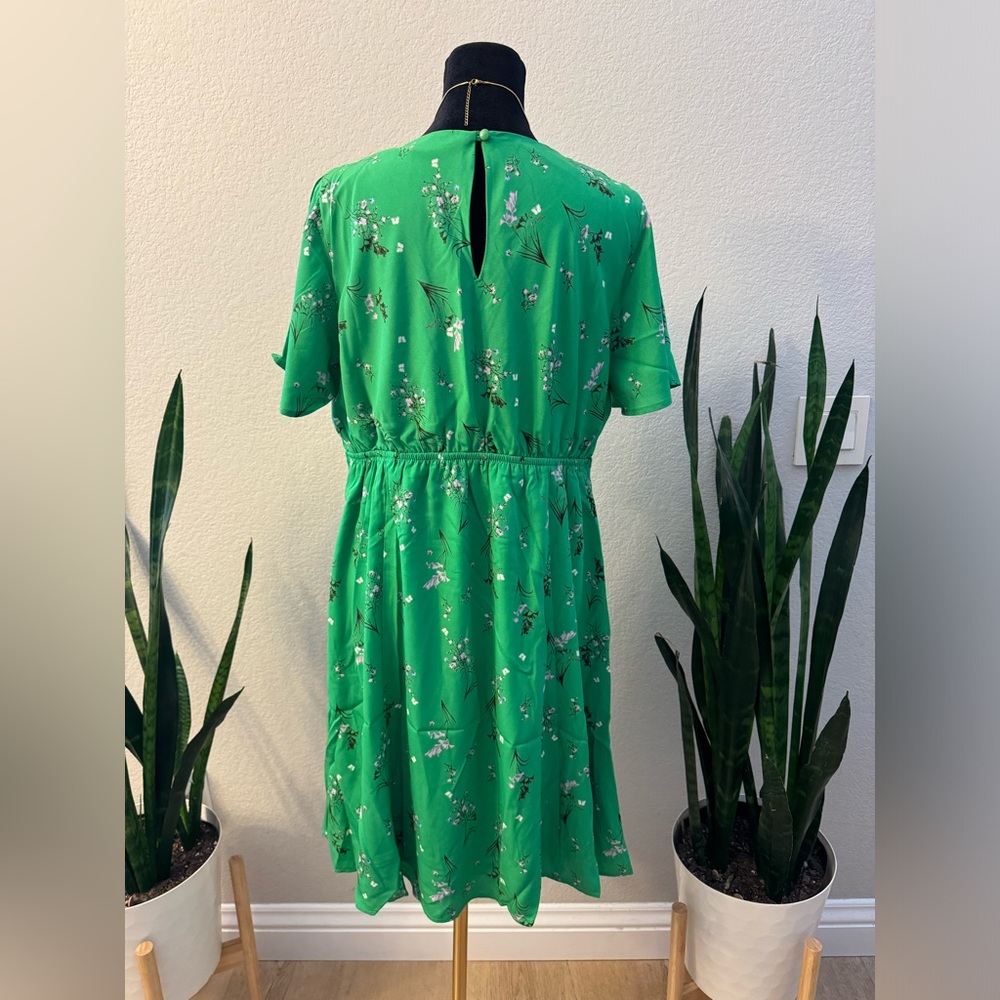KAILEIGH WOMEN’S DRESS SIZE LARGE GREEN FLORAL V-NECK STRETCH LIGHTWEIGHT SLEEVE - Picture 10 of 11
